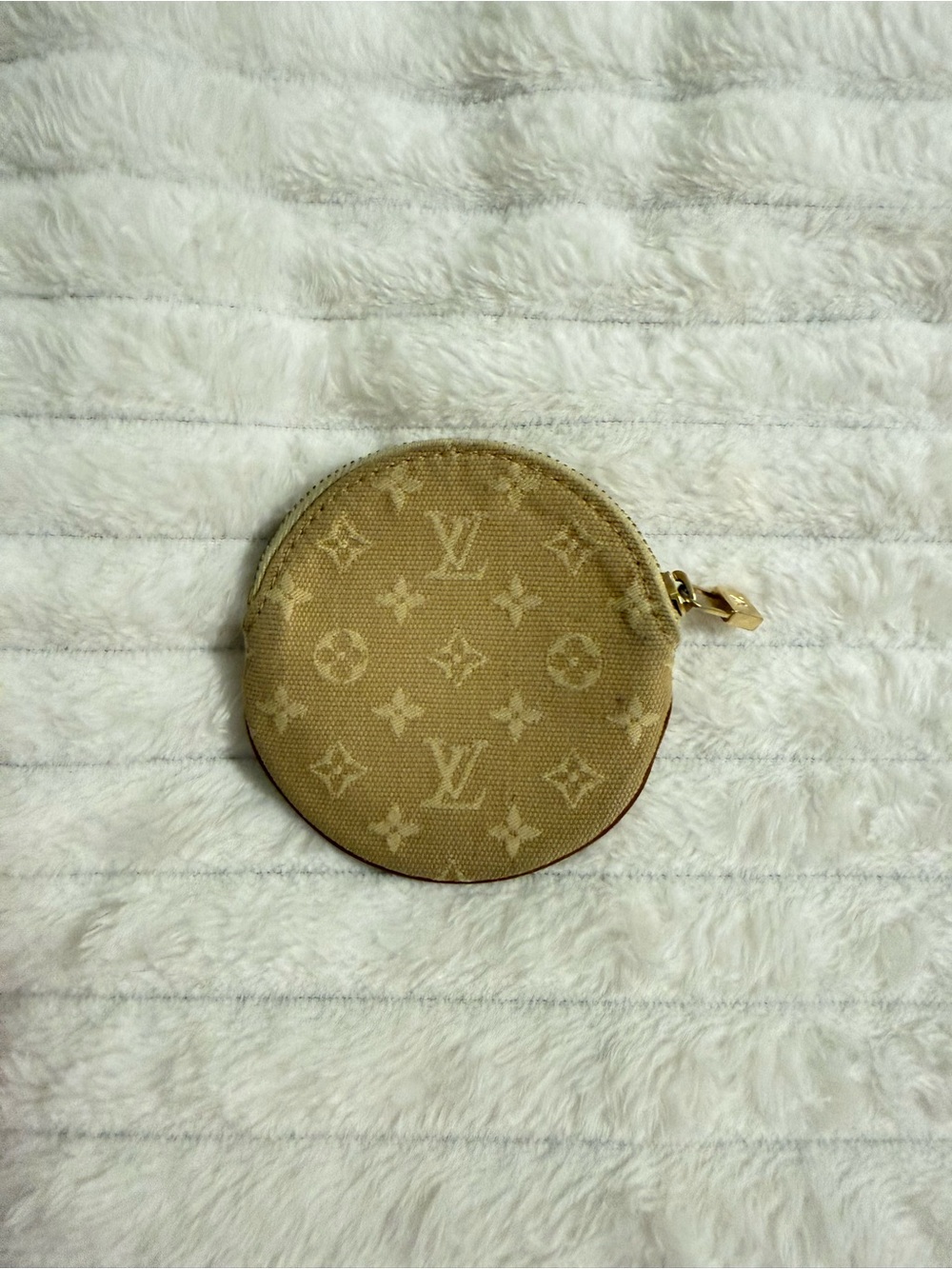Louis Vuitton Tan Monogram Round Coin Pouch with Gold Zipper